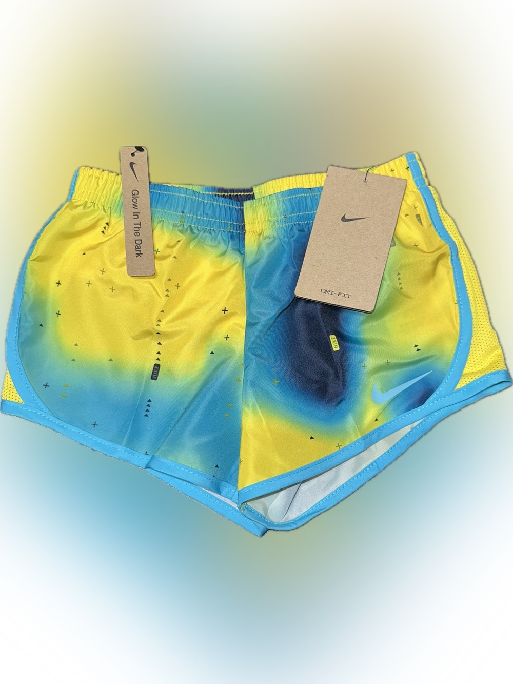 Nike Girls Dri-FIT Glow in The Dark Shorts